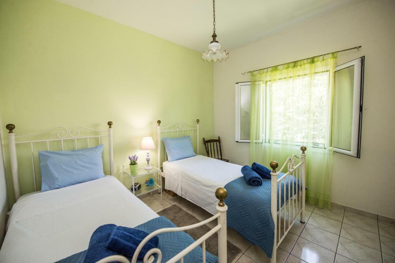Villa Giovanna Кассиопи Экстерьер фото